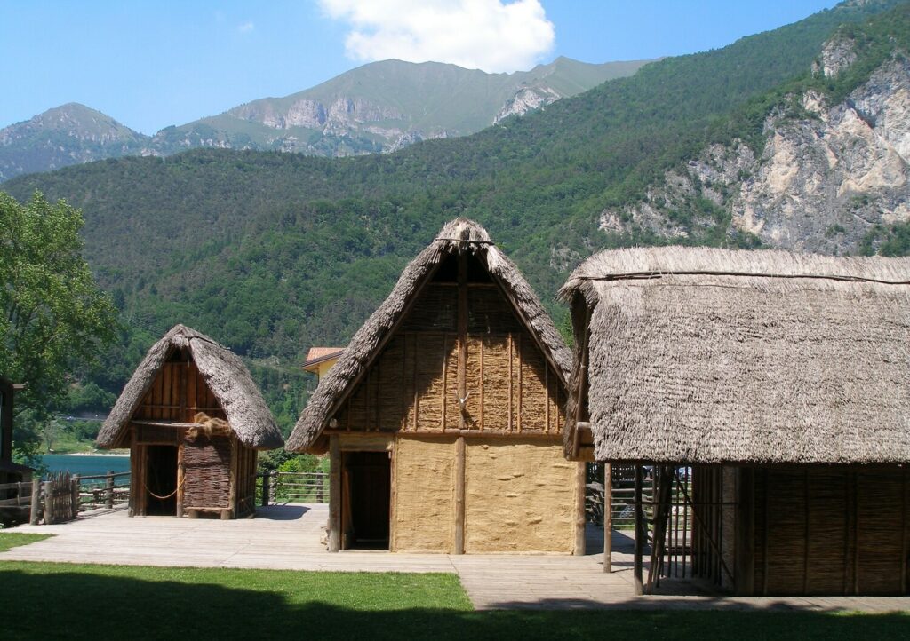 Reconstruction de maisons néolithiques